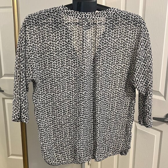 GAP Black and White Sheer Blouse - Size Large - Picture 2 of 5